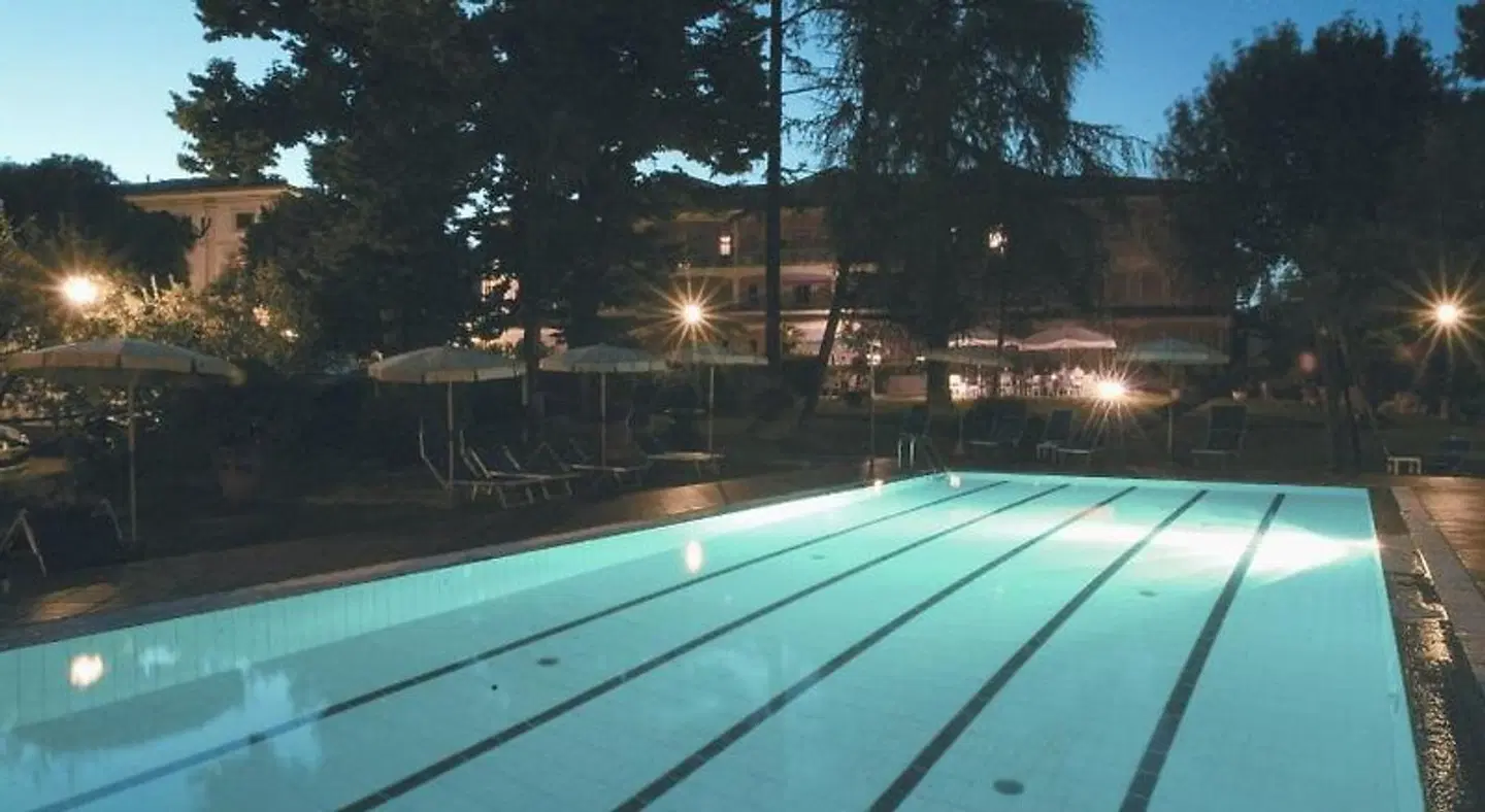 Villa Delle Rose Hallenbad