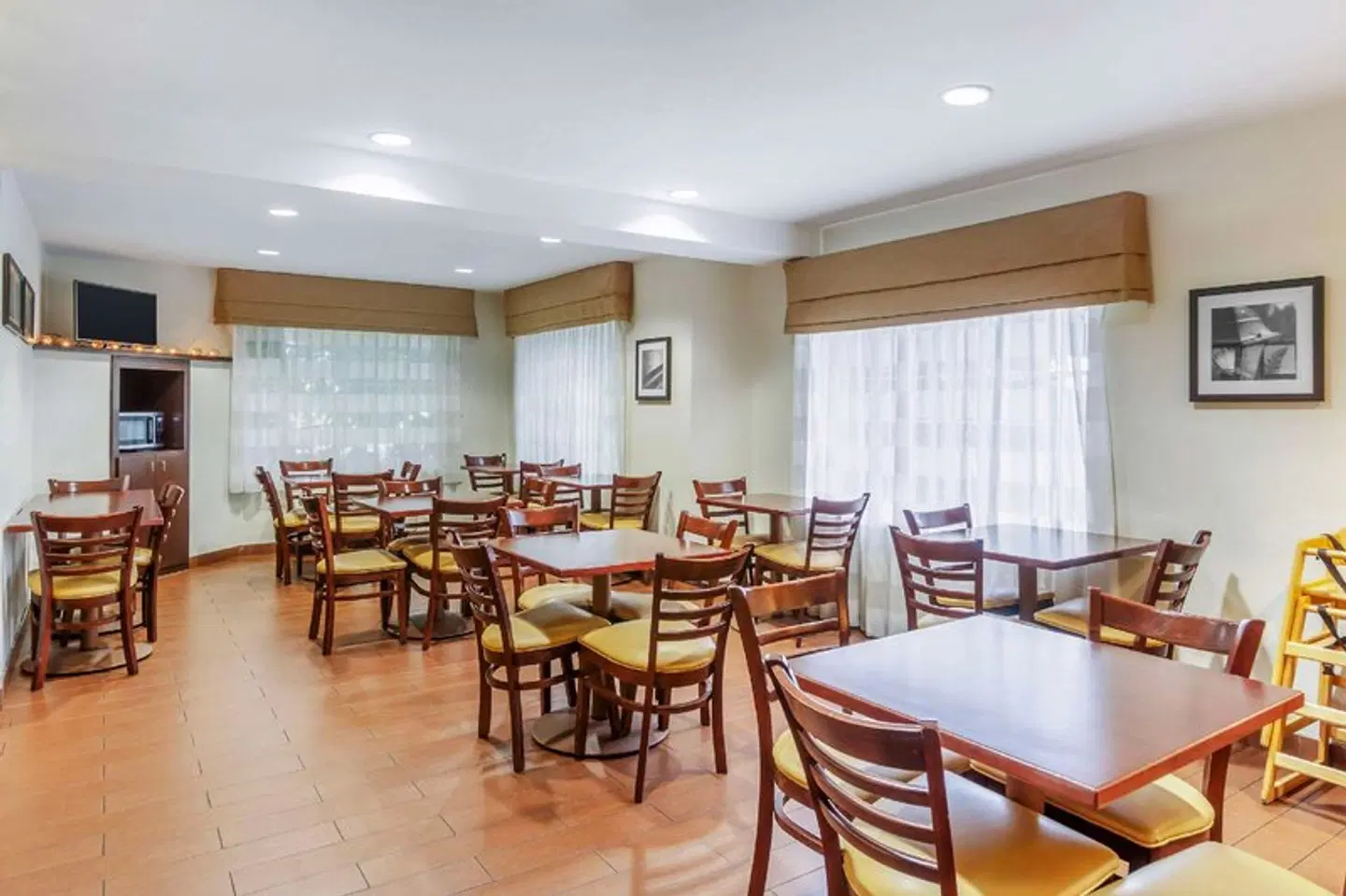 Sleep Inn SeaTac Restaurant