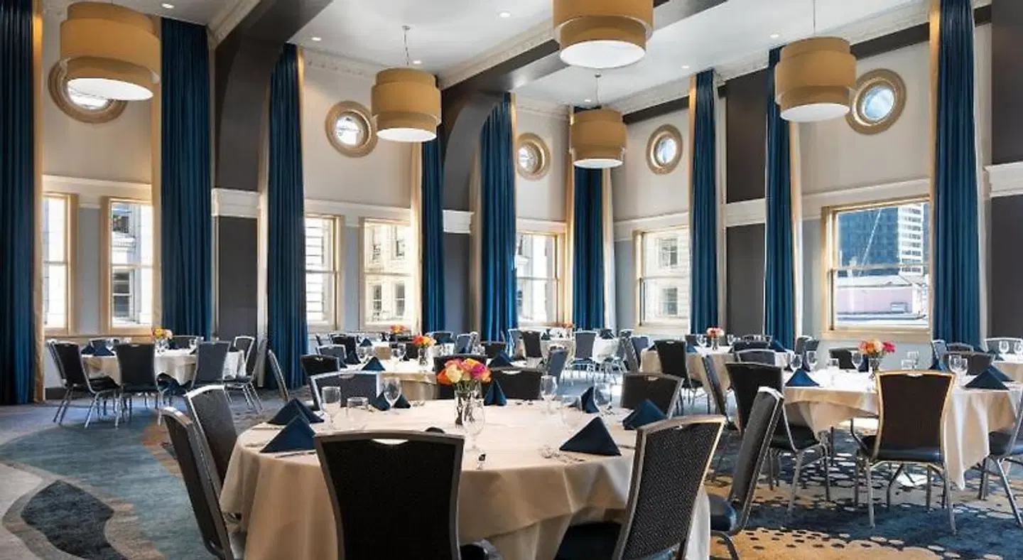 Courtyard by Marriott Seattle Downtown/Pioneer Square Restaurant