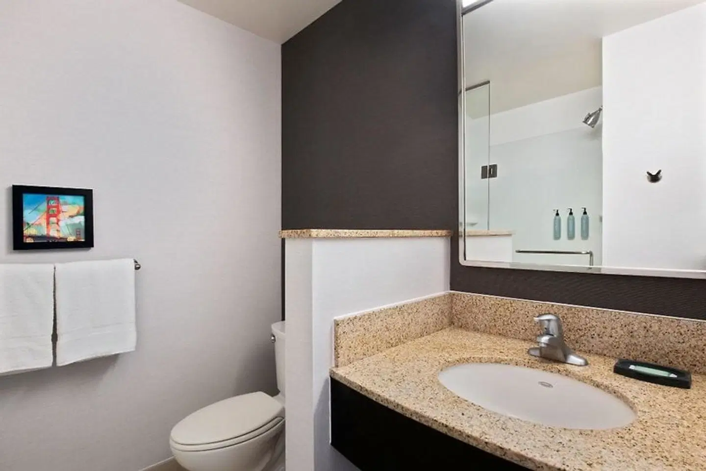 Courtyard by Marriott San Jose North/Silicon Valley Badezimmer