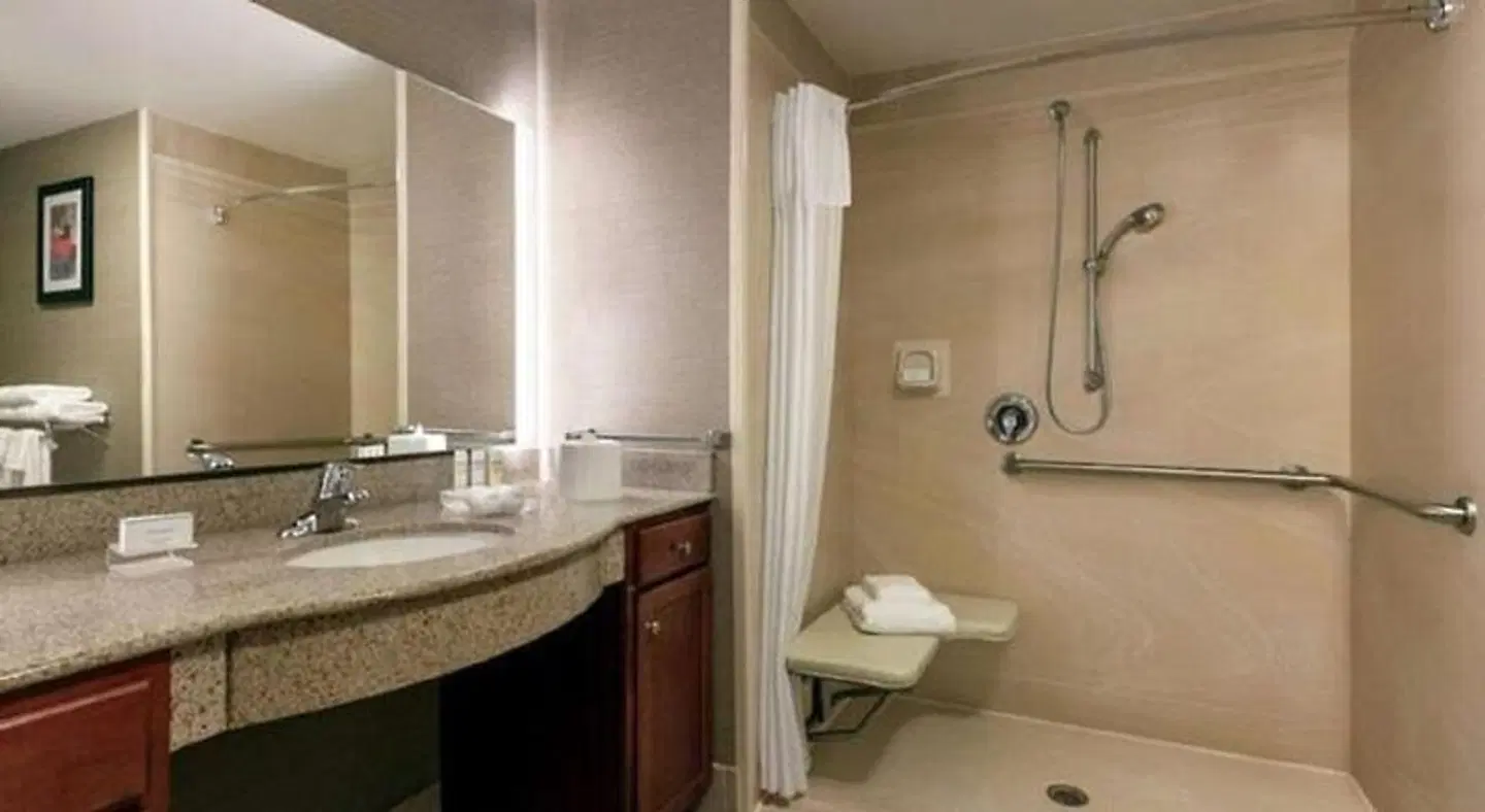 Sheraton Hotel Denver Tech Center Badezimmer