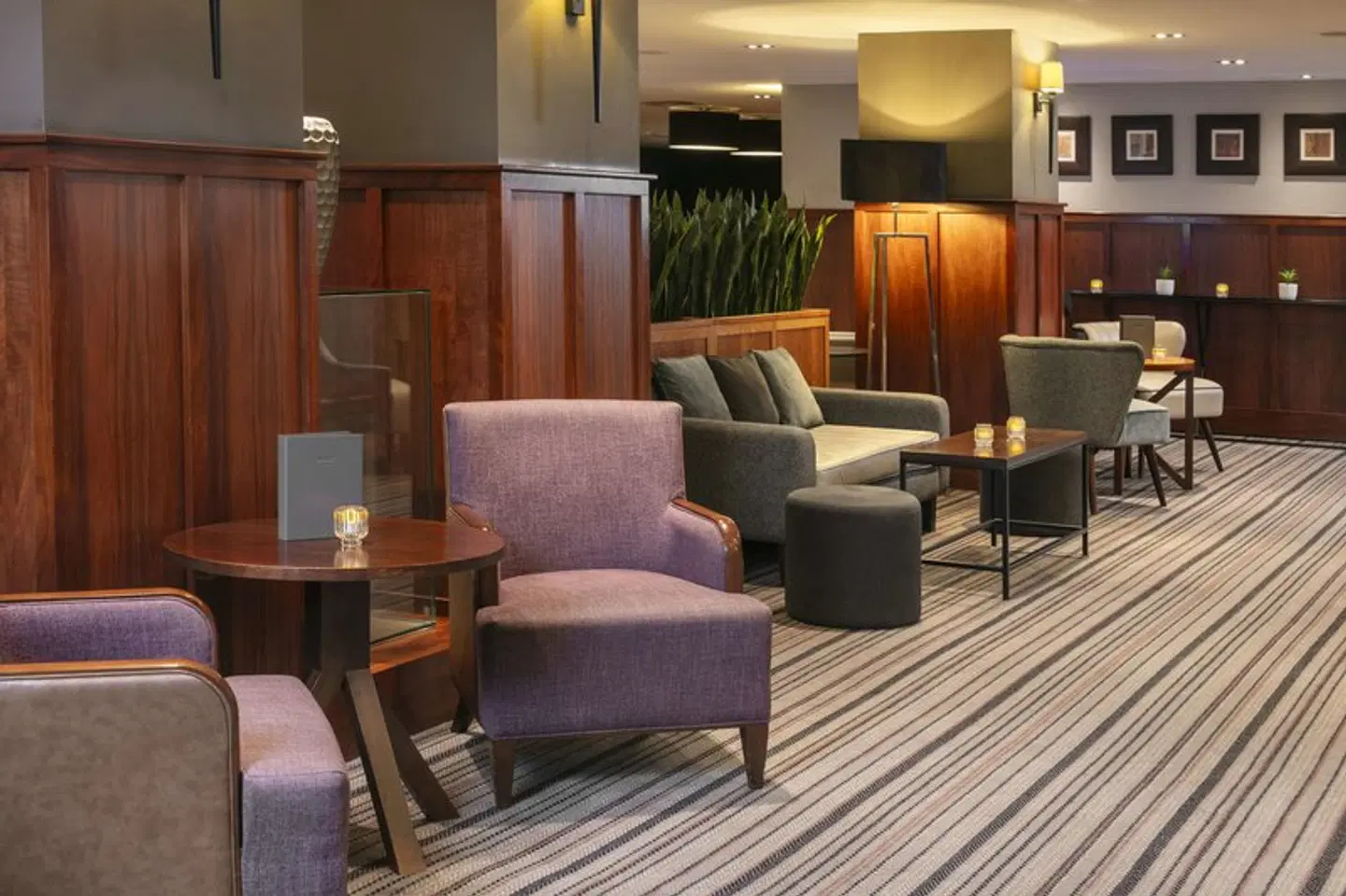 DoubleTree by Hilton Stratford-upon-Avon LOUNGE_LOBBY