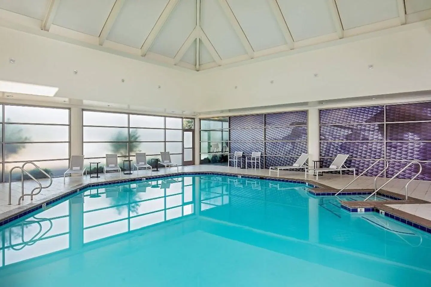 Delta Hotels by Marriott Chesapeake Norfolk Hallenbad