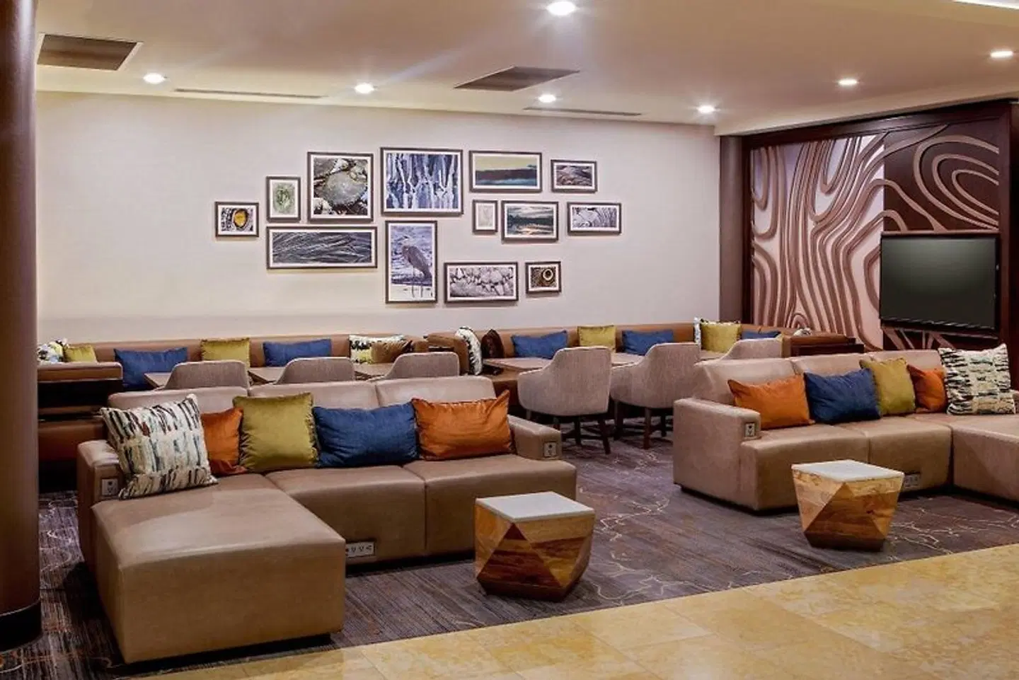 Delta Hotels by Marriott Chesapeake Norfolk LOUNGE_LOBBY