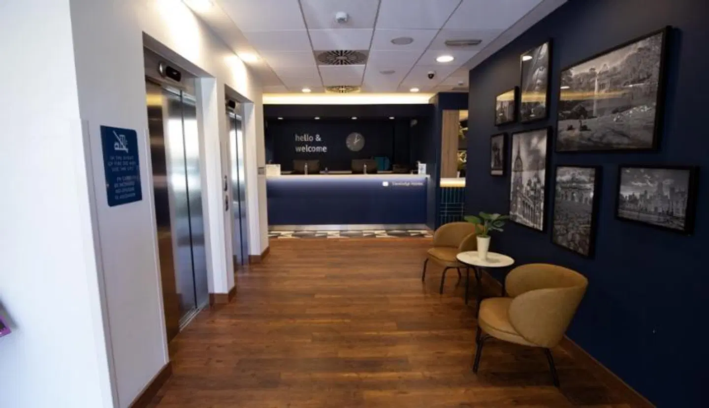 Travelodge Madrid Alcalá Konferenz