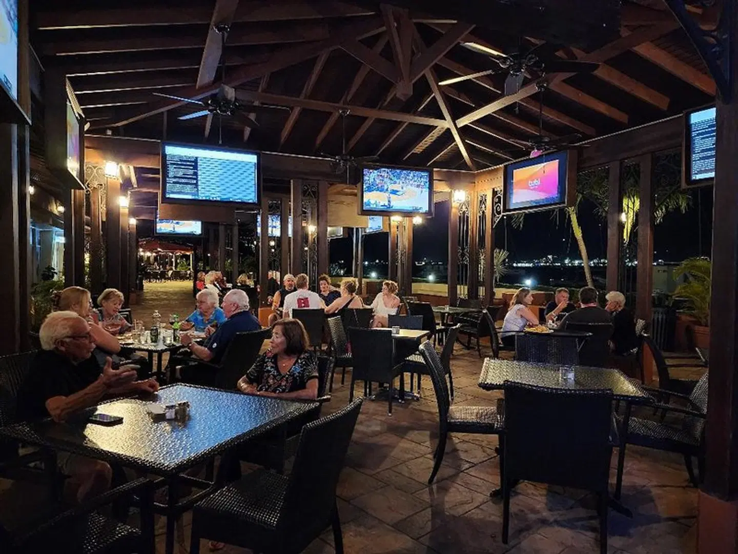 Simpson Bay Resort & Marina Restaurant