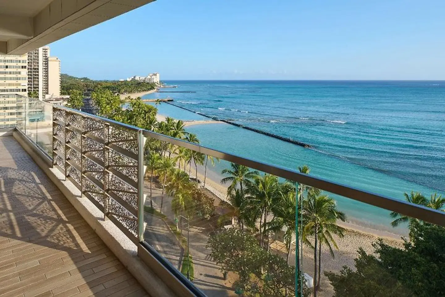 ESPACIO The Jewel of Waikiki LANDSCAPE