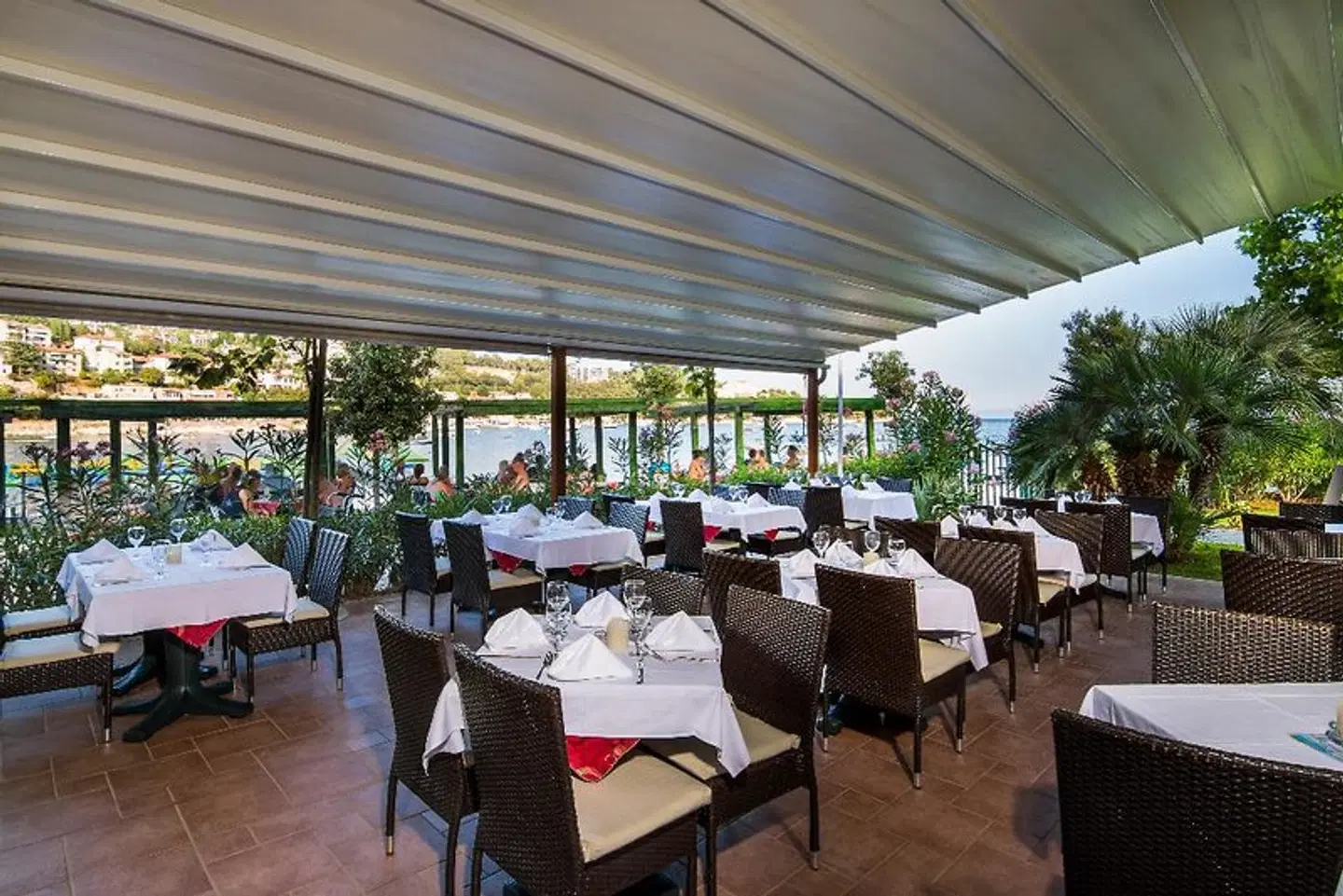 Oliva Camping Mobilehomes Restaurant