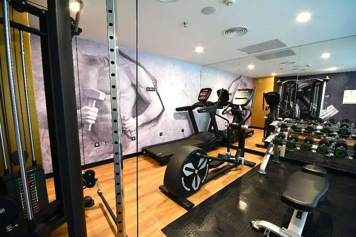 Design Plus Bex Hotel SPORTS_AND_LEISURE
