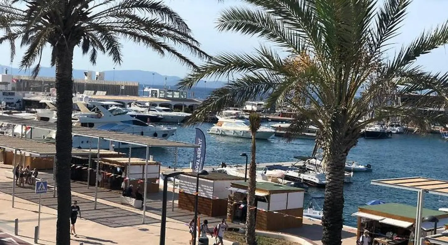 Apartamentos Mar i Vent Puerto de La Savina Formentera Strand