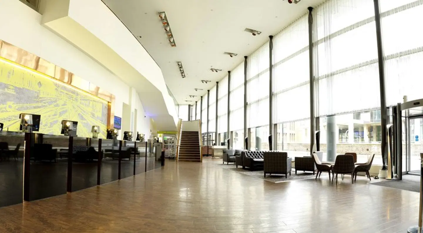 DoubleTree by Hilton Hotel Manchester - Piccadilly LOUNGE_LOBBY
