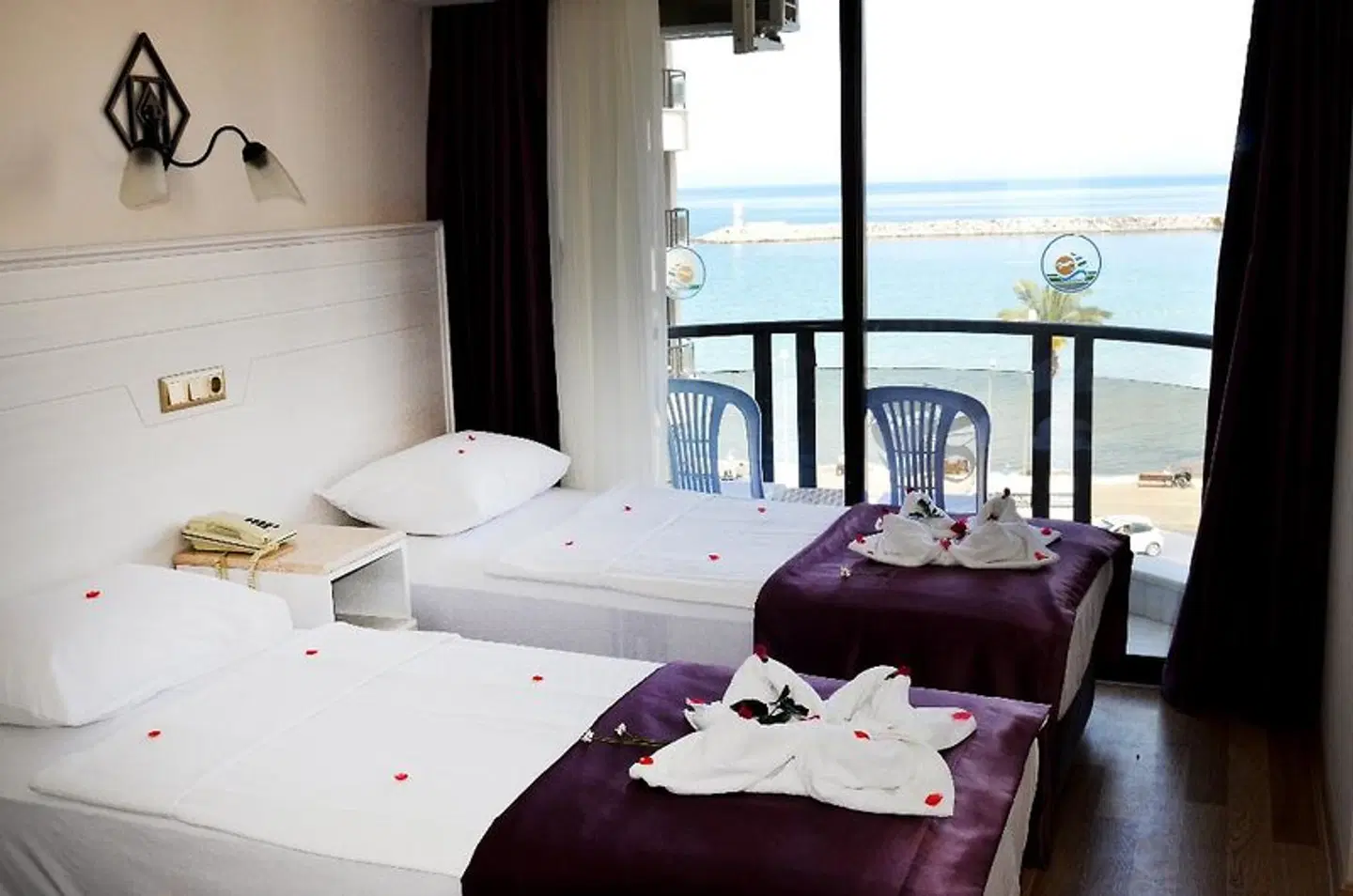 Hotel By Karaaslan Inn Restaurant