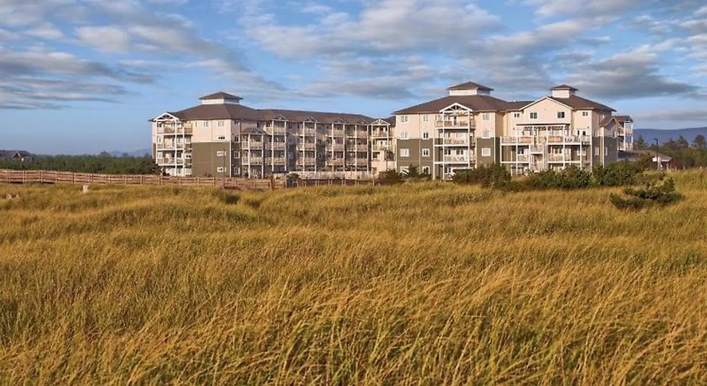 WorldMark Long Beach EXTERIOR