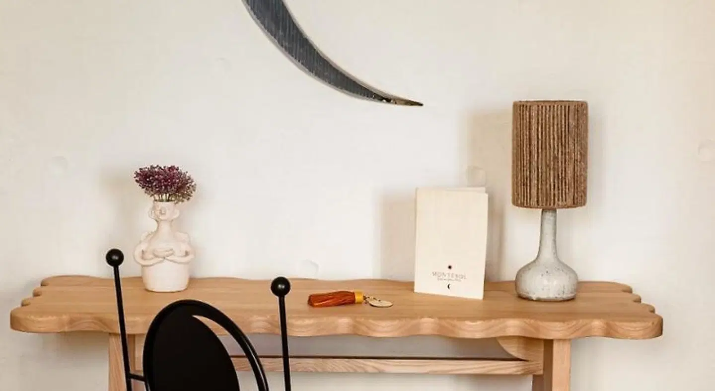 Montesol Experimental ROOM_EXAMPLE