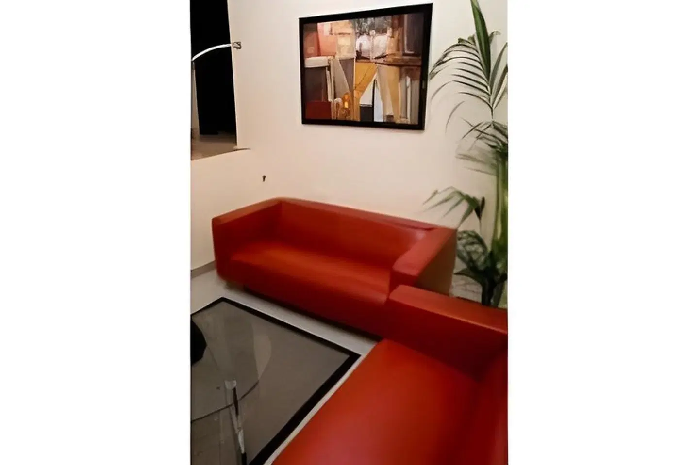 Charles Central ROOM_EXAMPLE
