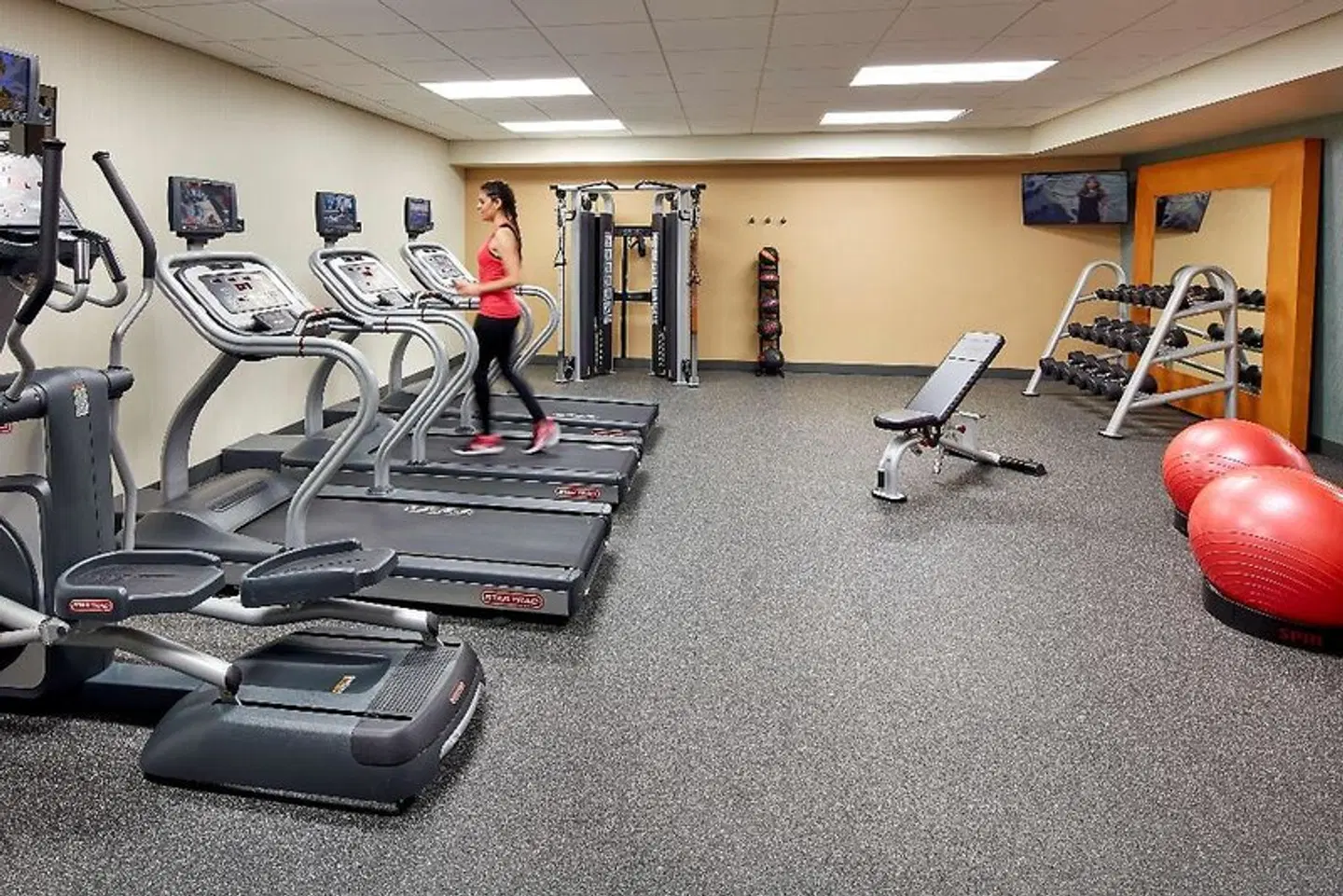 Homewood Suites by Hilton San Diego Mission Valley/Zoo SPORTS_AND_LEISURE