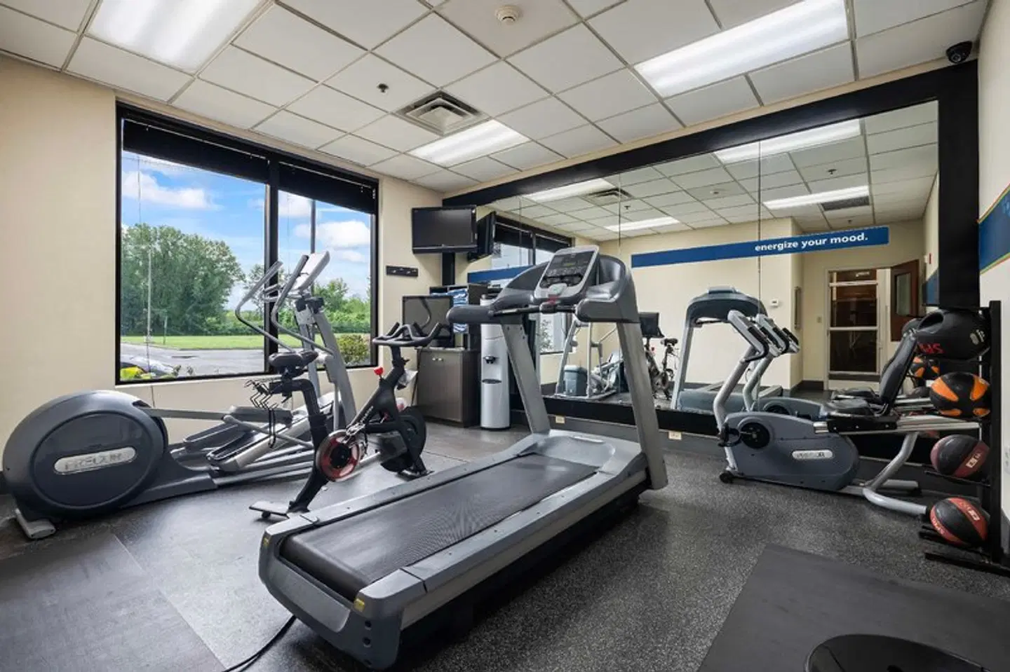 Hampton Inn Ridgefield Park SPORTS_AND_LEISURE