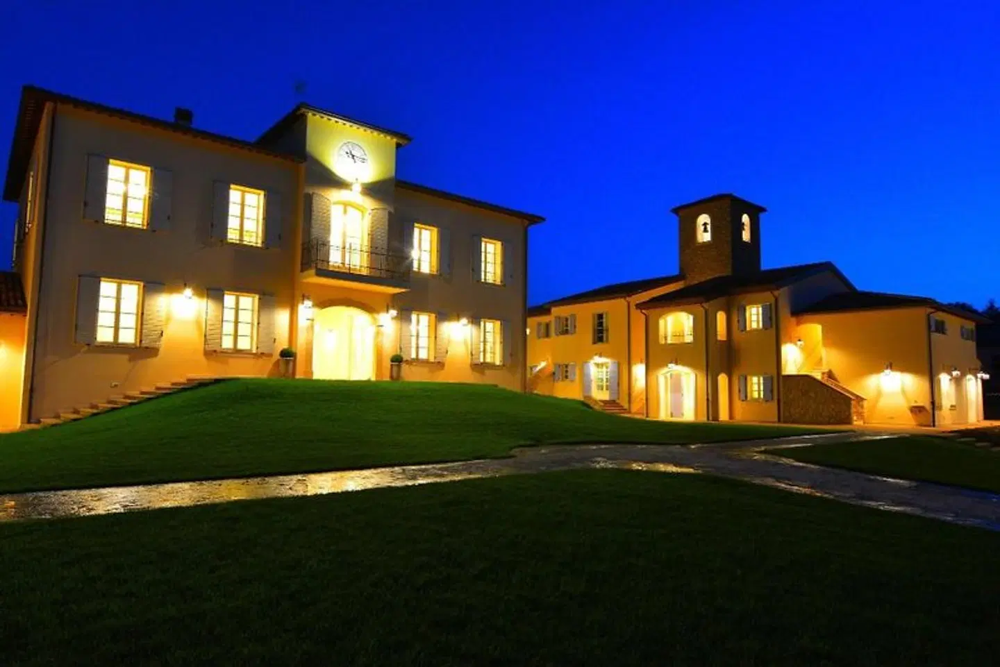 Borgo Condé Wine Resort EXTERIOR