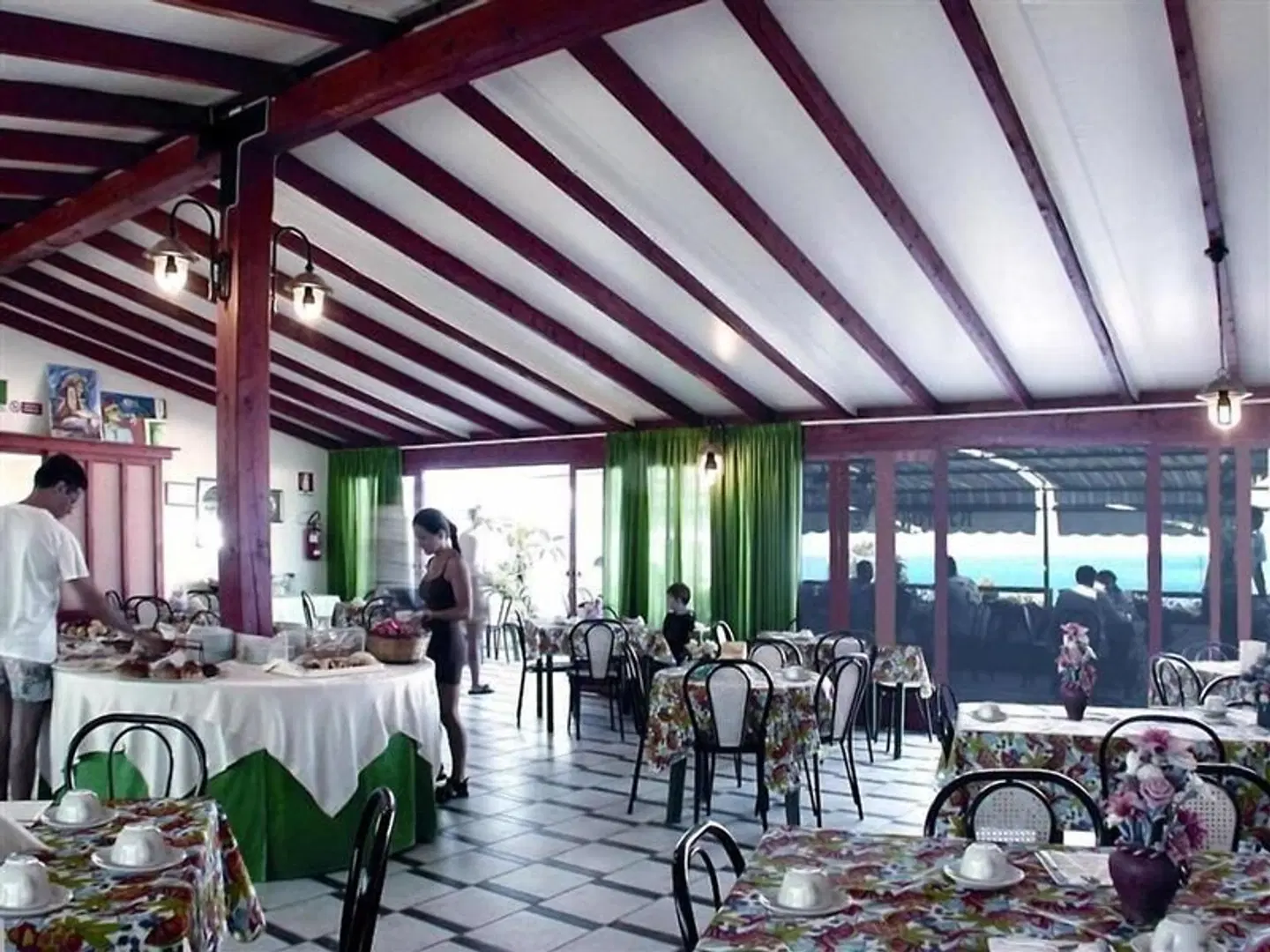 Alceste Restaurant