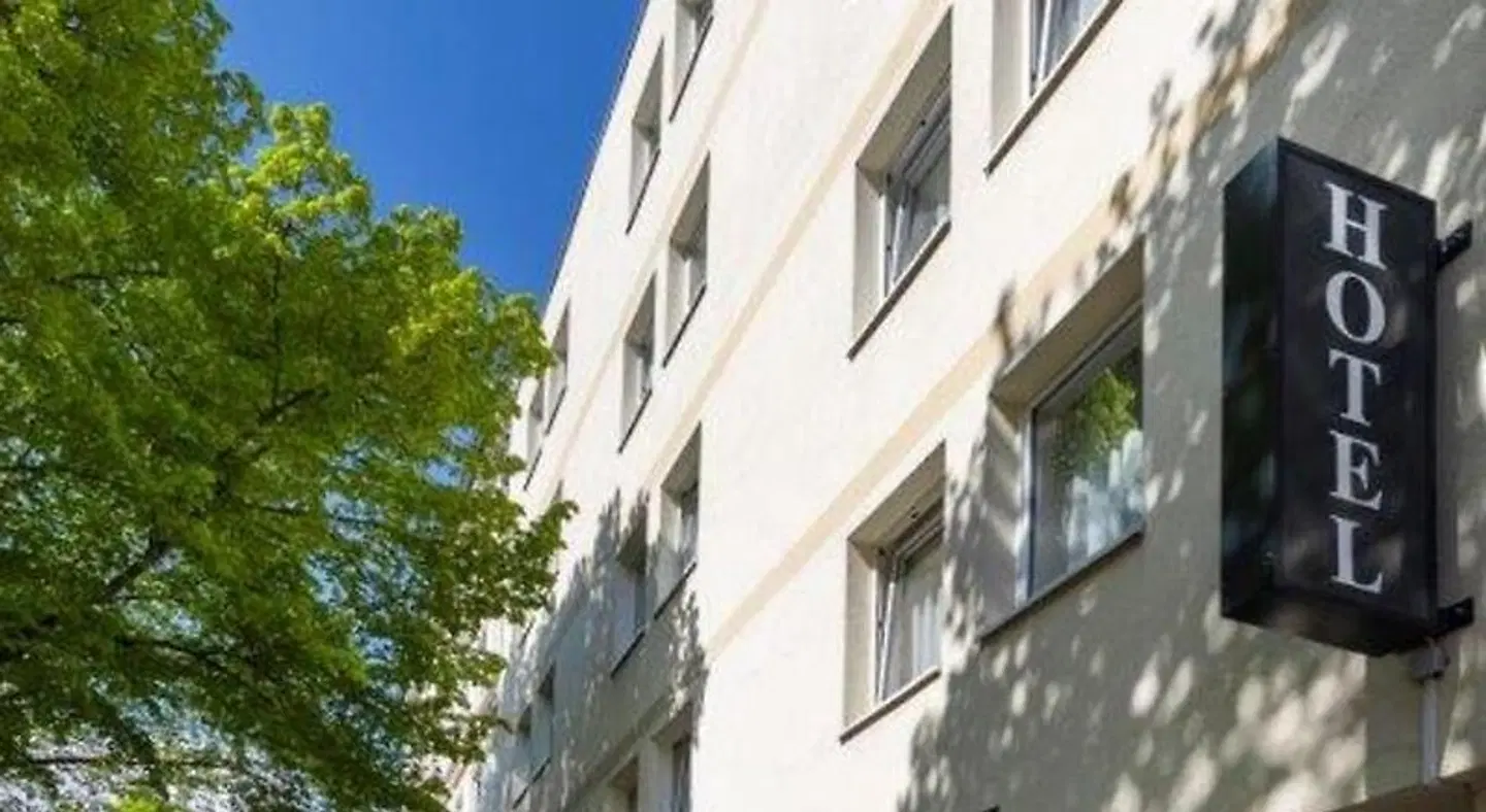 Auto-Parkhotel EXTERIOR