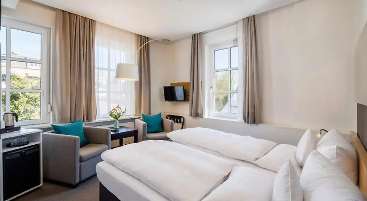 Am Baurs Park ROOM_EXAMPLE