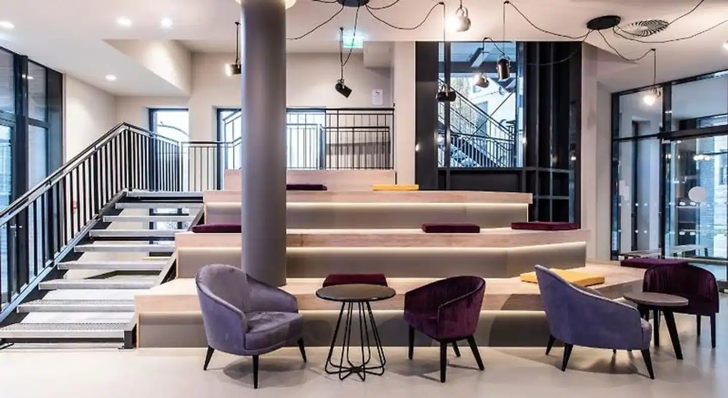Premier Inn Hamburg St. Pauli hotel Lobby
