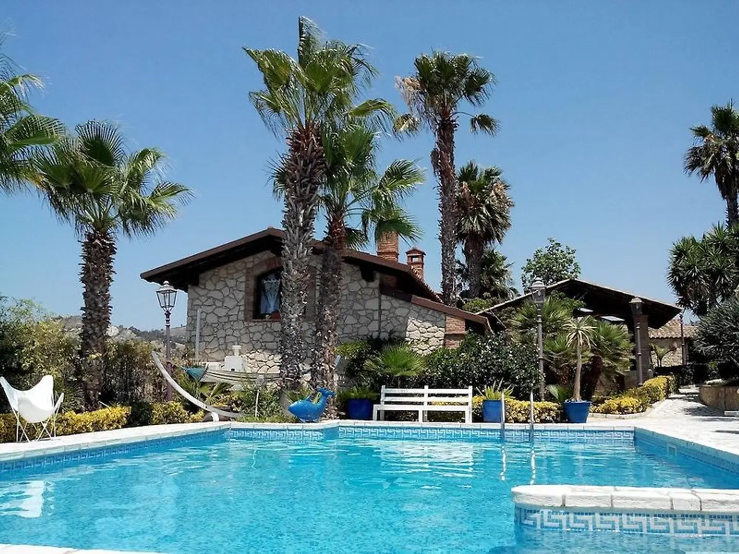 Relais Garden Cactus B&B OUTDOOR_POOL