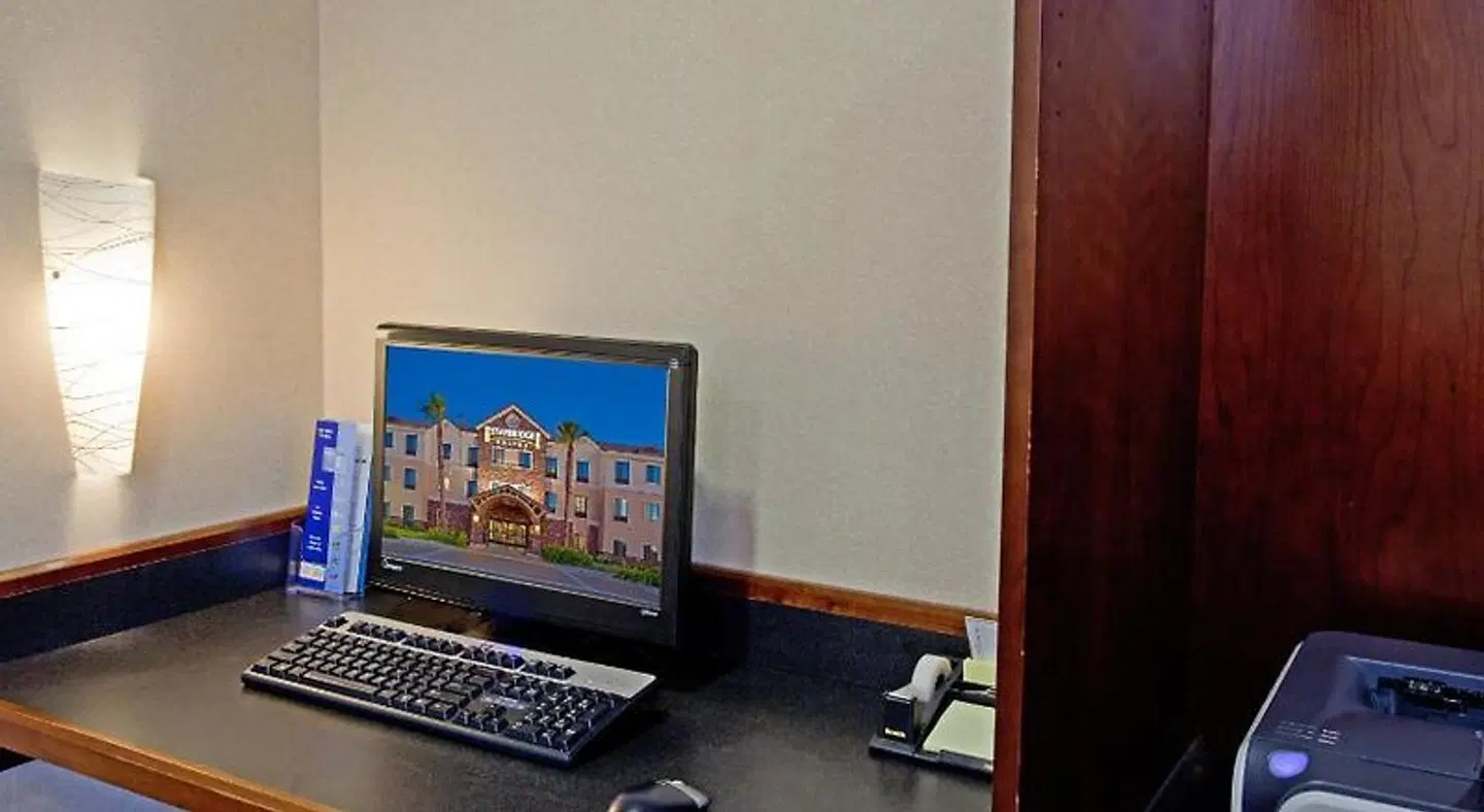 Staybridge Suites Palmdale by IHG ROOM_EXAMPLE