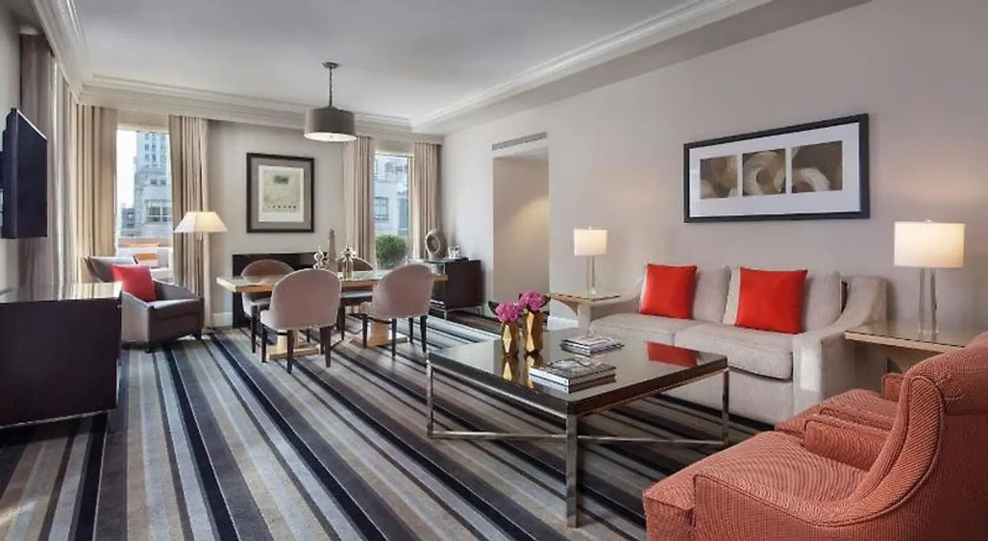 Omni Berkshire Place ROOM_EXAMPLE