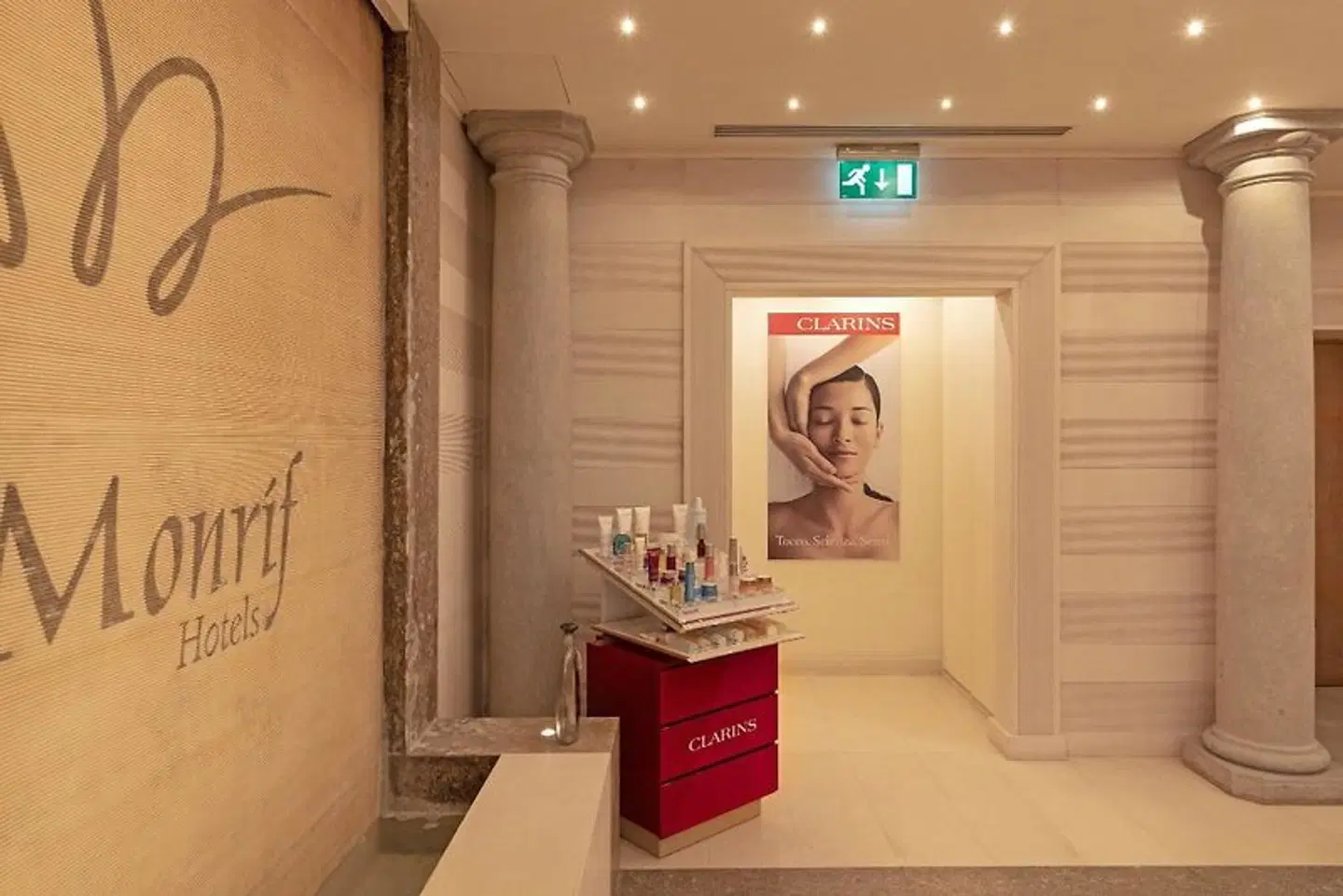 Royal Hotel Carlton Badezimmer