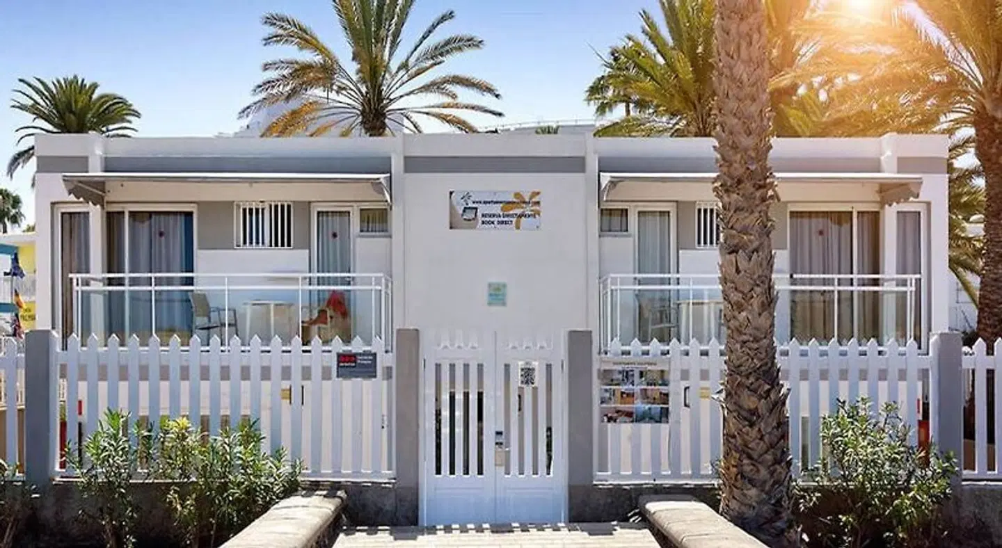 Apartamentos Cocoteros EXTERIOR