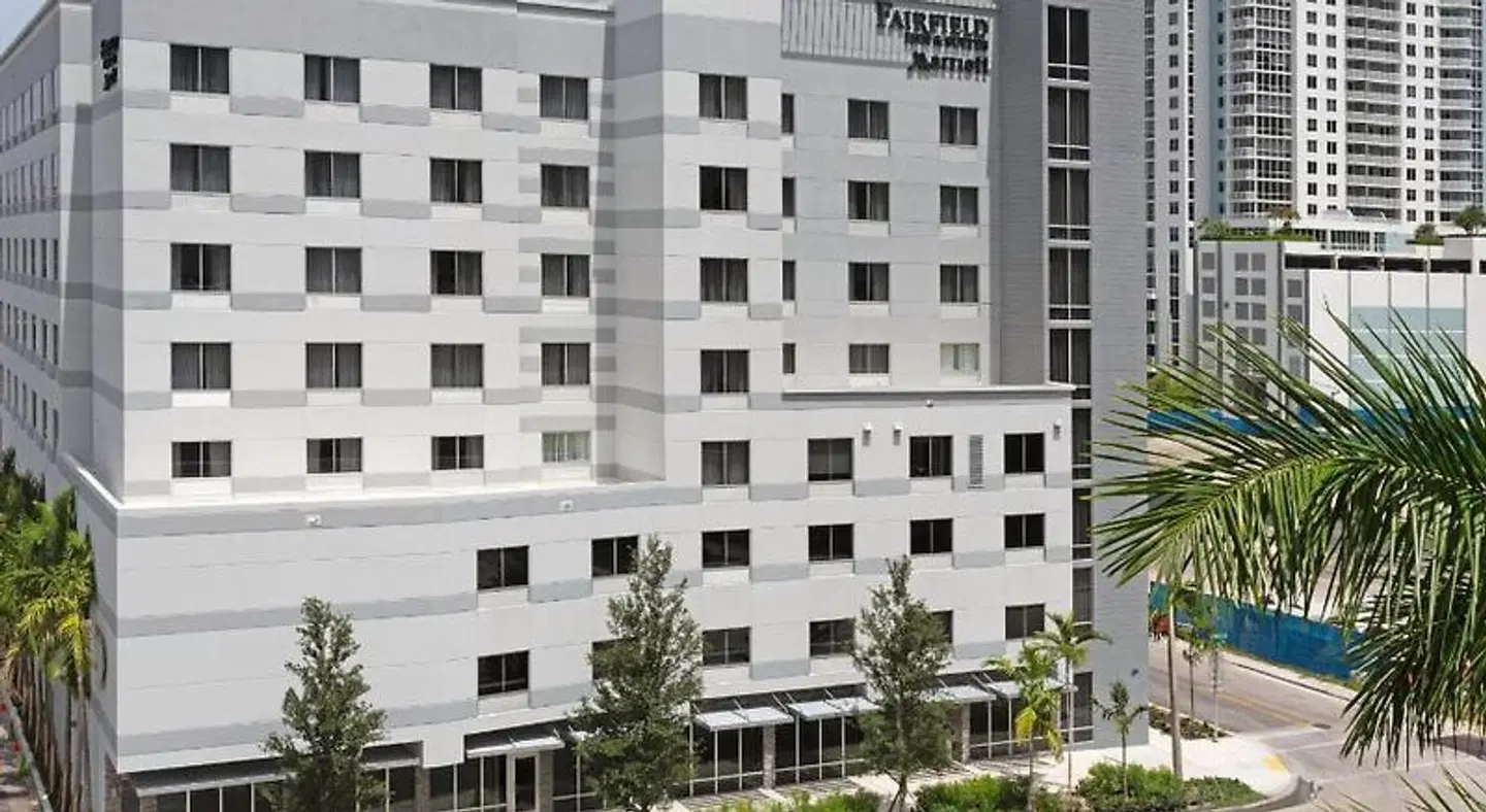 Fairfield by Marriott Inn & Suites Fort Lauderdale Downtown/Las Olas EXTERIOR