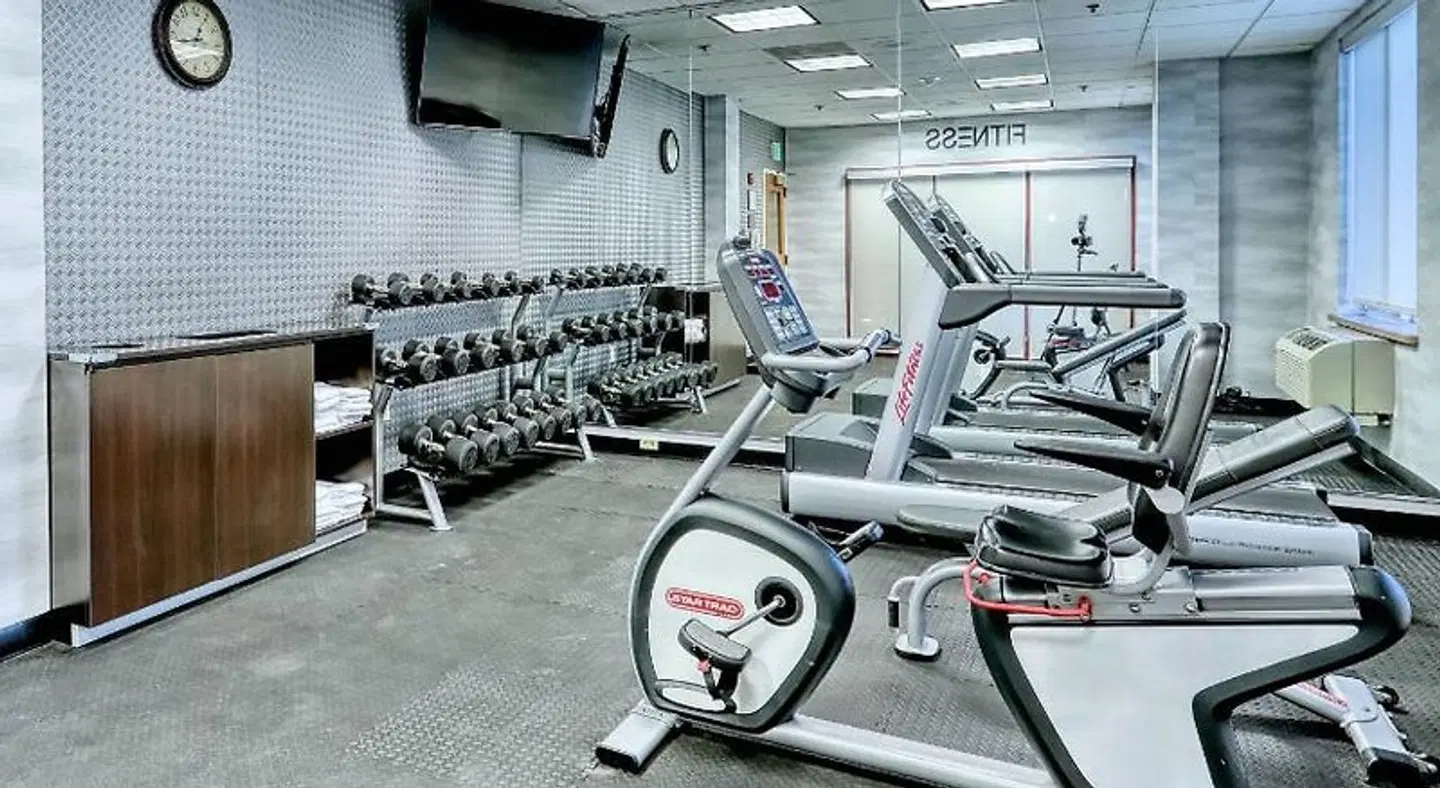 Fairfield by Marriott Inn & Suites Woodbridge SPORTS_AND_LEISURE
