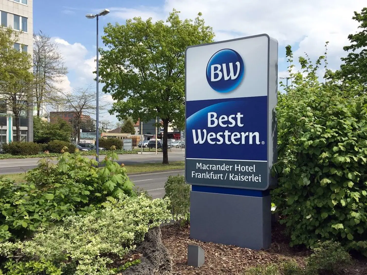 Best Western Macrander Hotel Frankfurt/Kaiserlei EXTERIOR