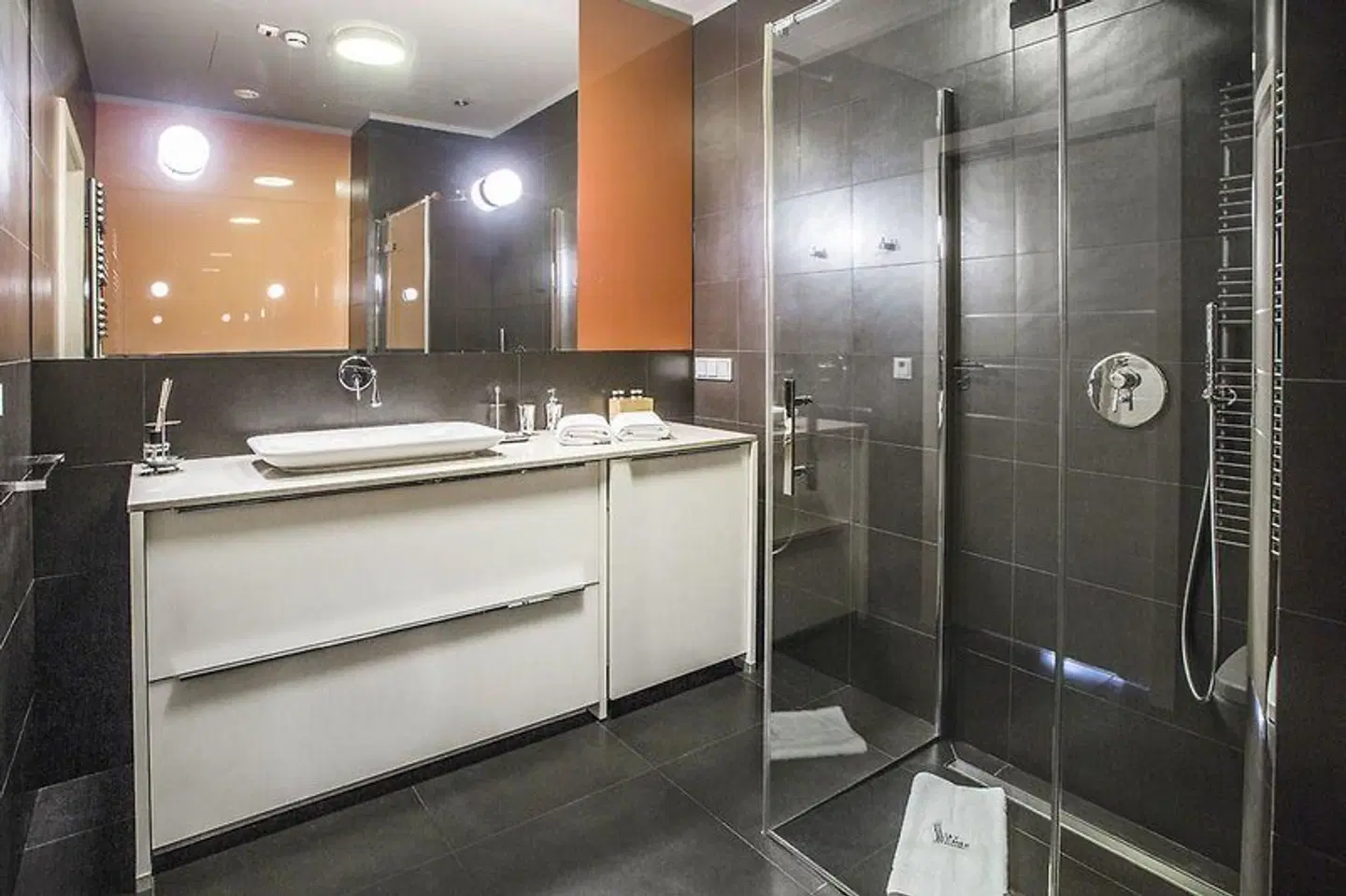 Grand Hotel Europa Palace Badezimmer