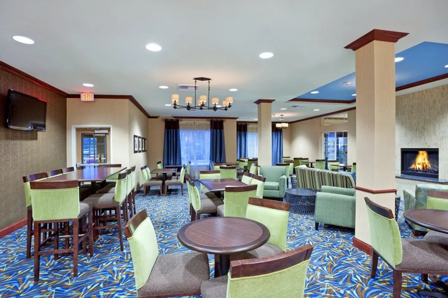 Holiday Inn Express & Suites Sequim by IHG LOUNGE_LOBBY