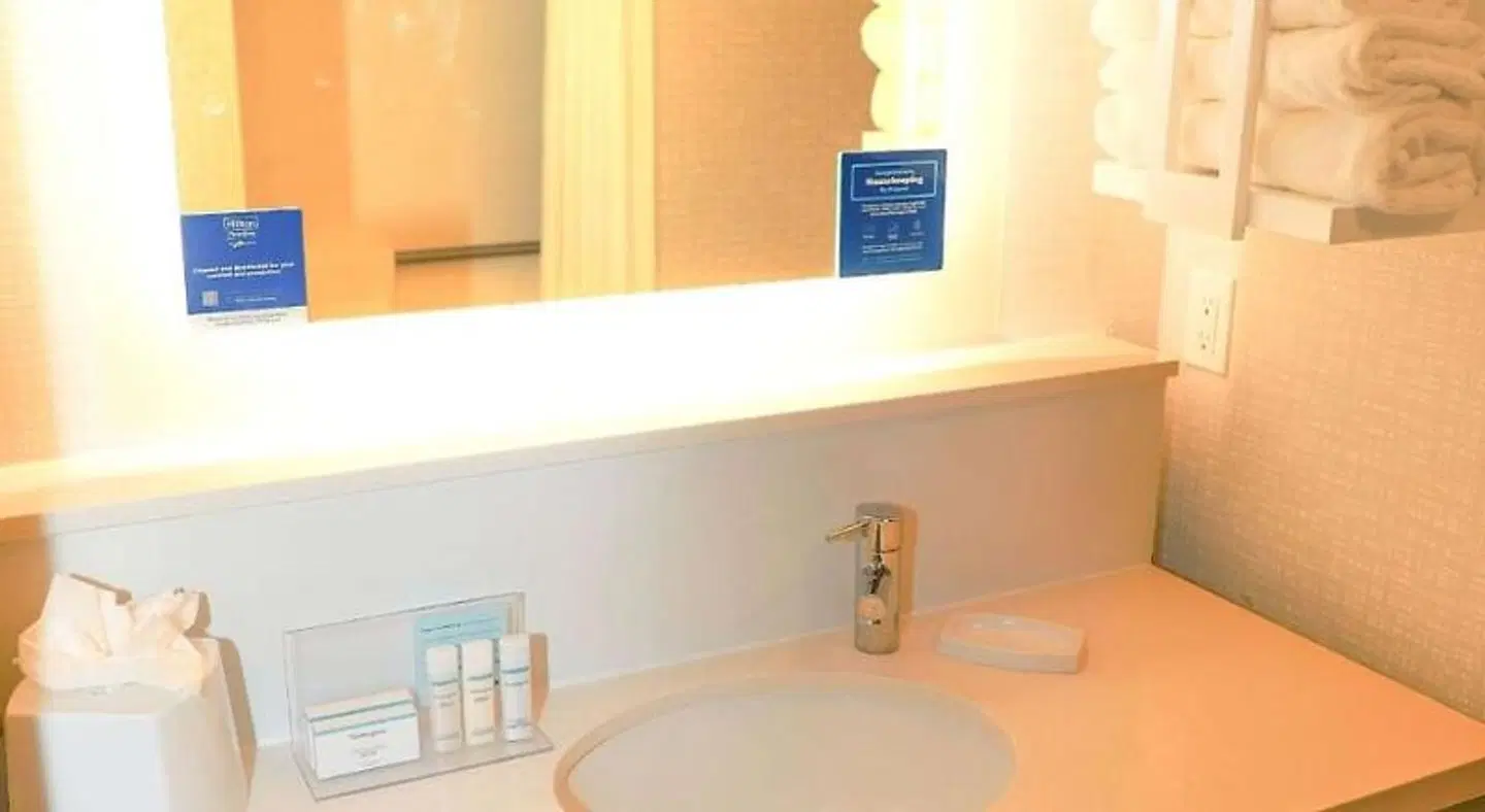 Hampton Inn Ellensburg ROOM_EXAMPLE