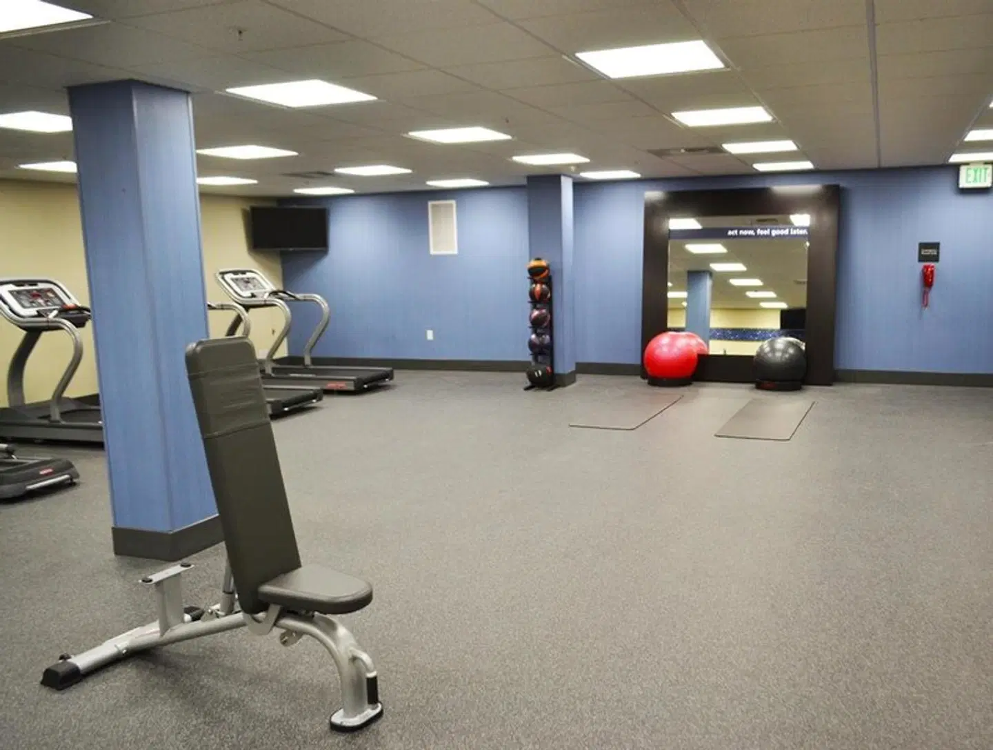 Hampton Inn Seattle/Everett SPORTS_AND_LEISURE