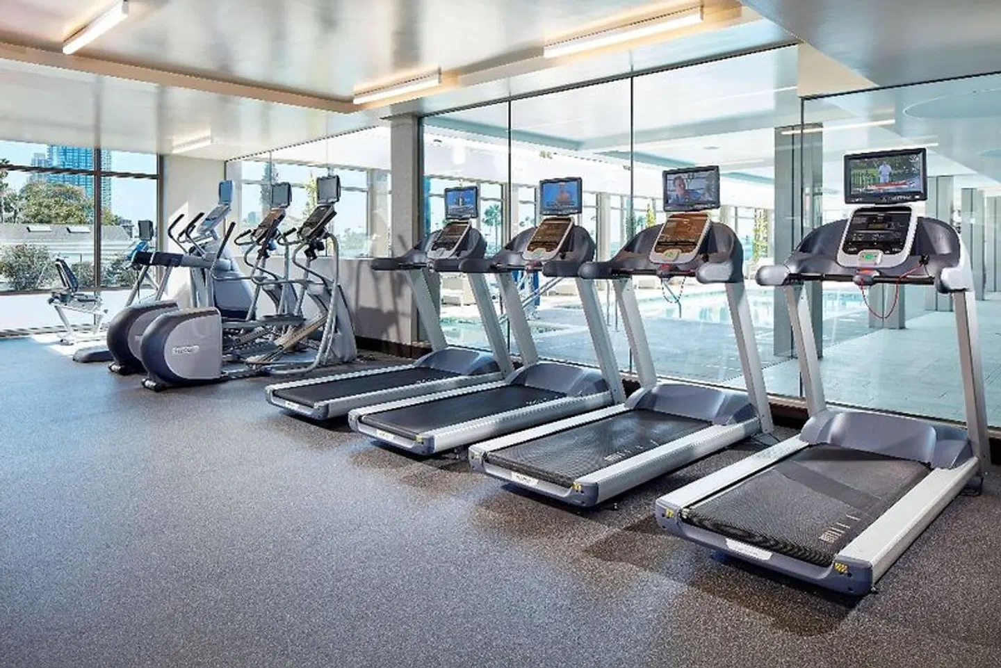 Homewood Suites by Hilton San Diego Downtown/Bayside SPORTS_AND_LEISURE