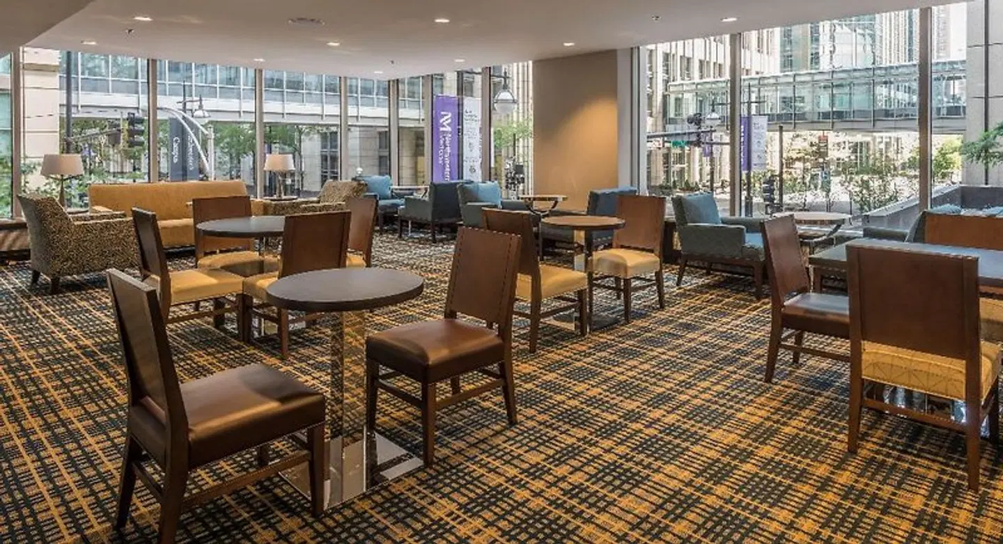 Homewood Suites by Hilton Chicago Downtown/Magnificent Mile Bar