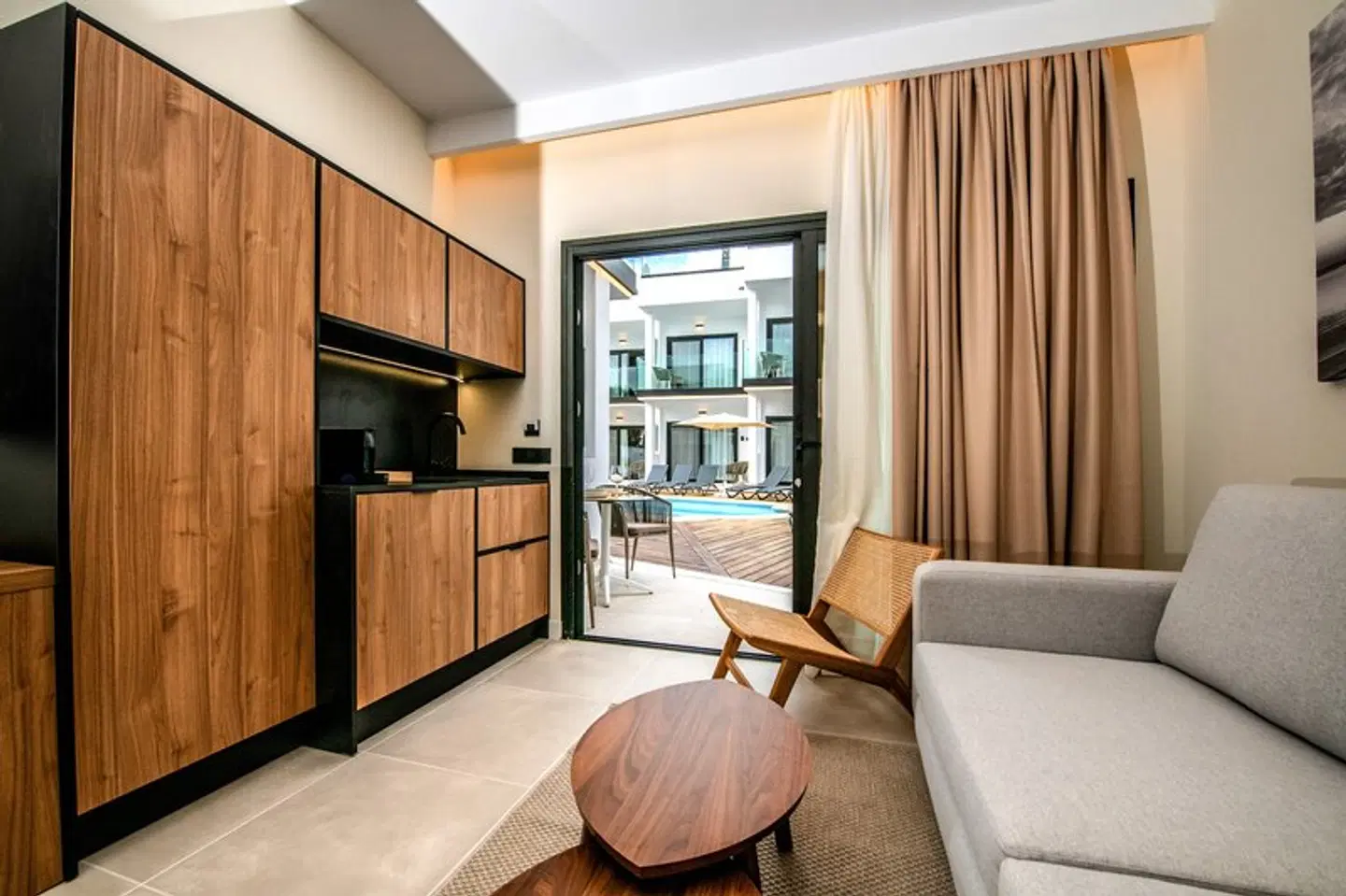 Saladar Suites Boutique ROOM_EXAMPLE