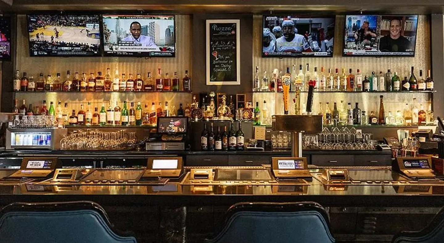 Tuscany Suites & Casino Bar