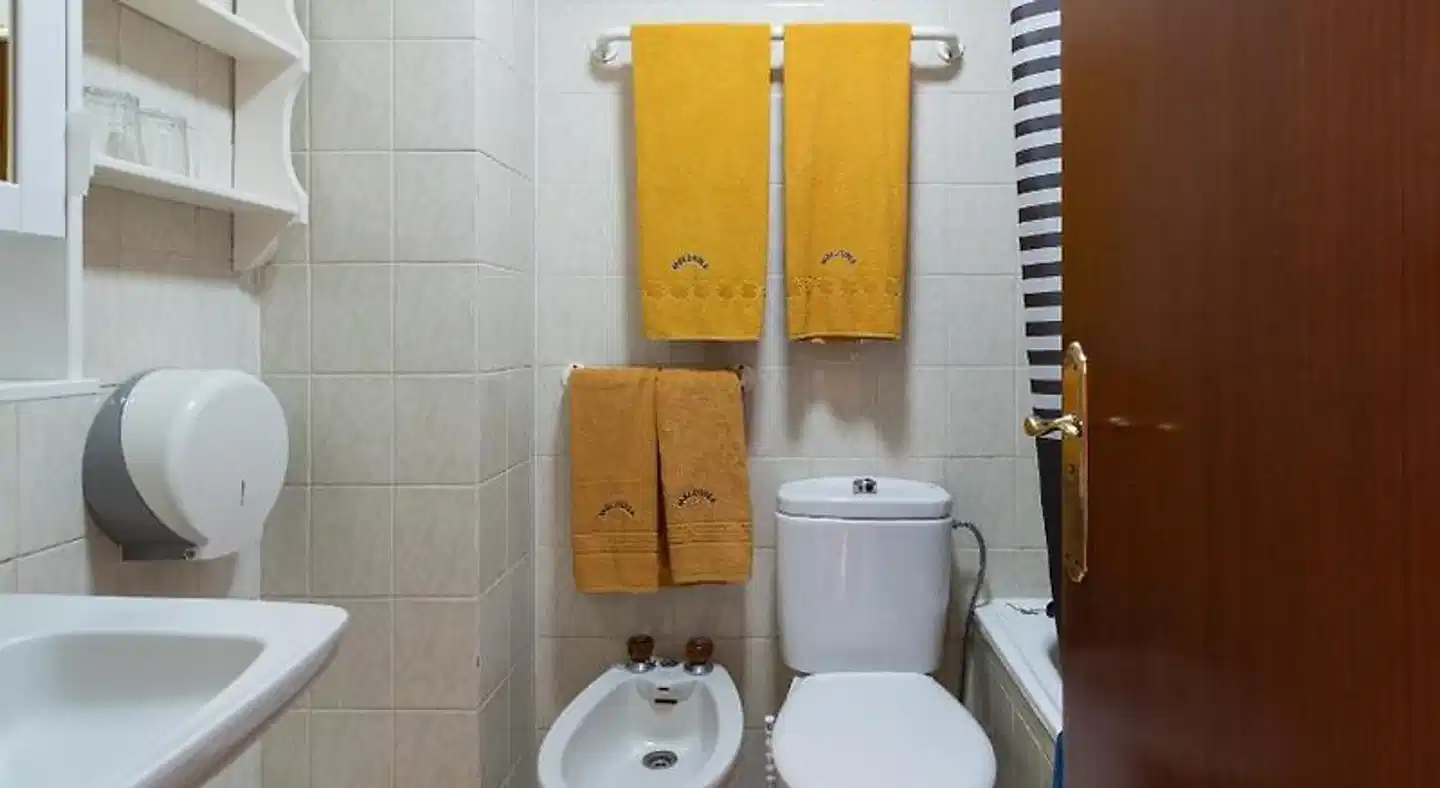Apartamentos Melusina Badezimmer