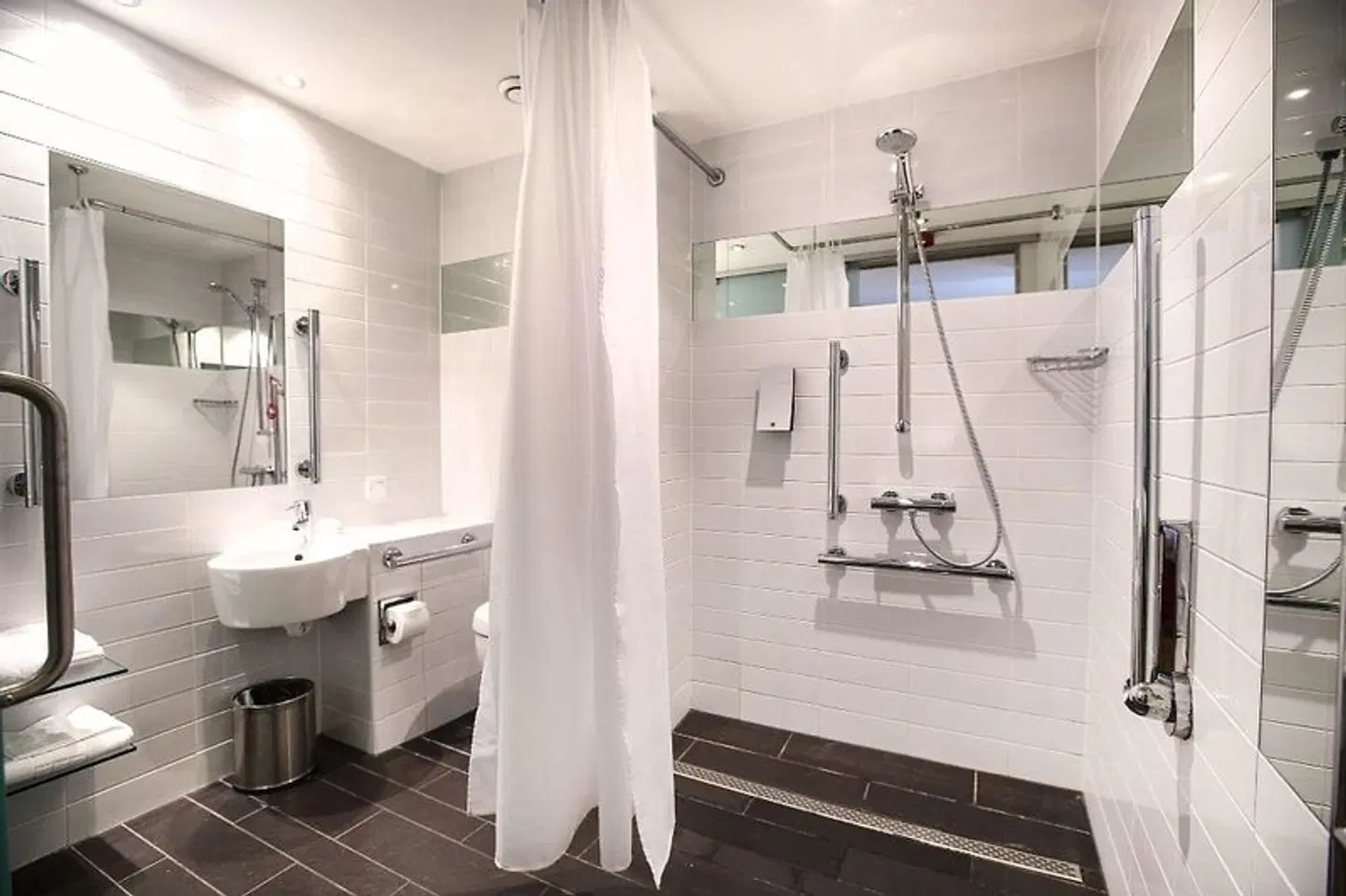 Four Points Flex by Sheraton Dundee Badezimmer