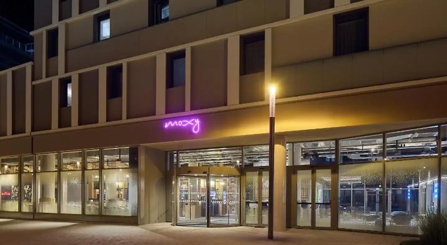 Moxy Nice Aussenansicht
