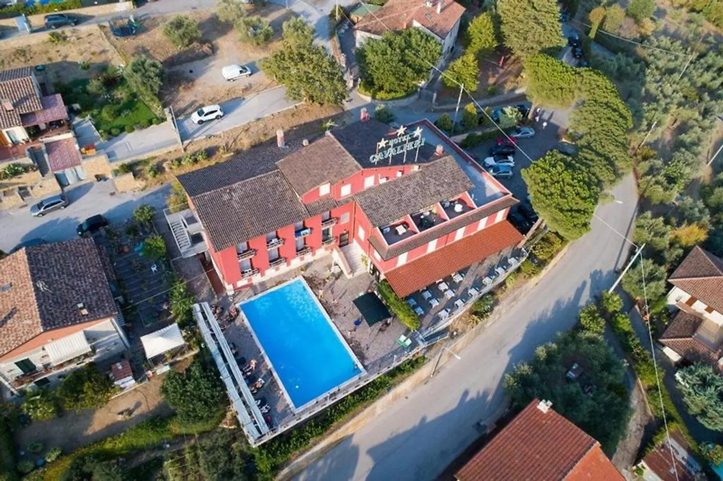 Cavalieri EXTERIOR