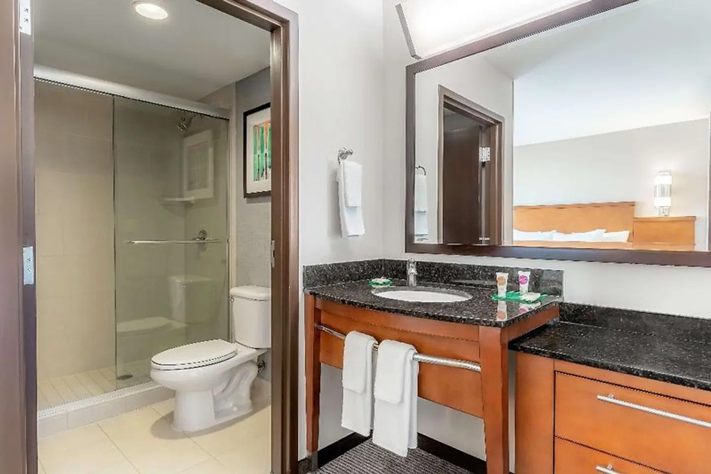 Hyatt Place Salt Lake City Airport Badezimmer