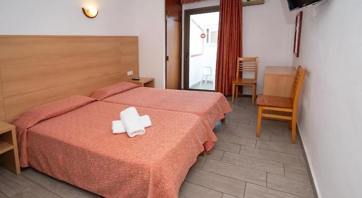 Montaña Hostal ROOM_EXAMPLE