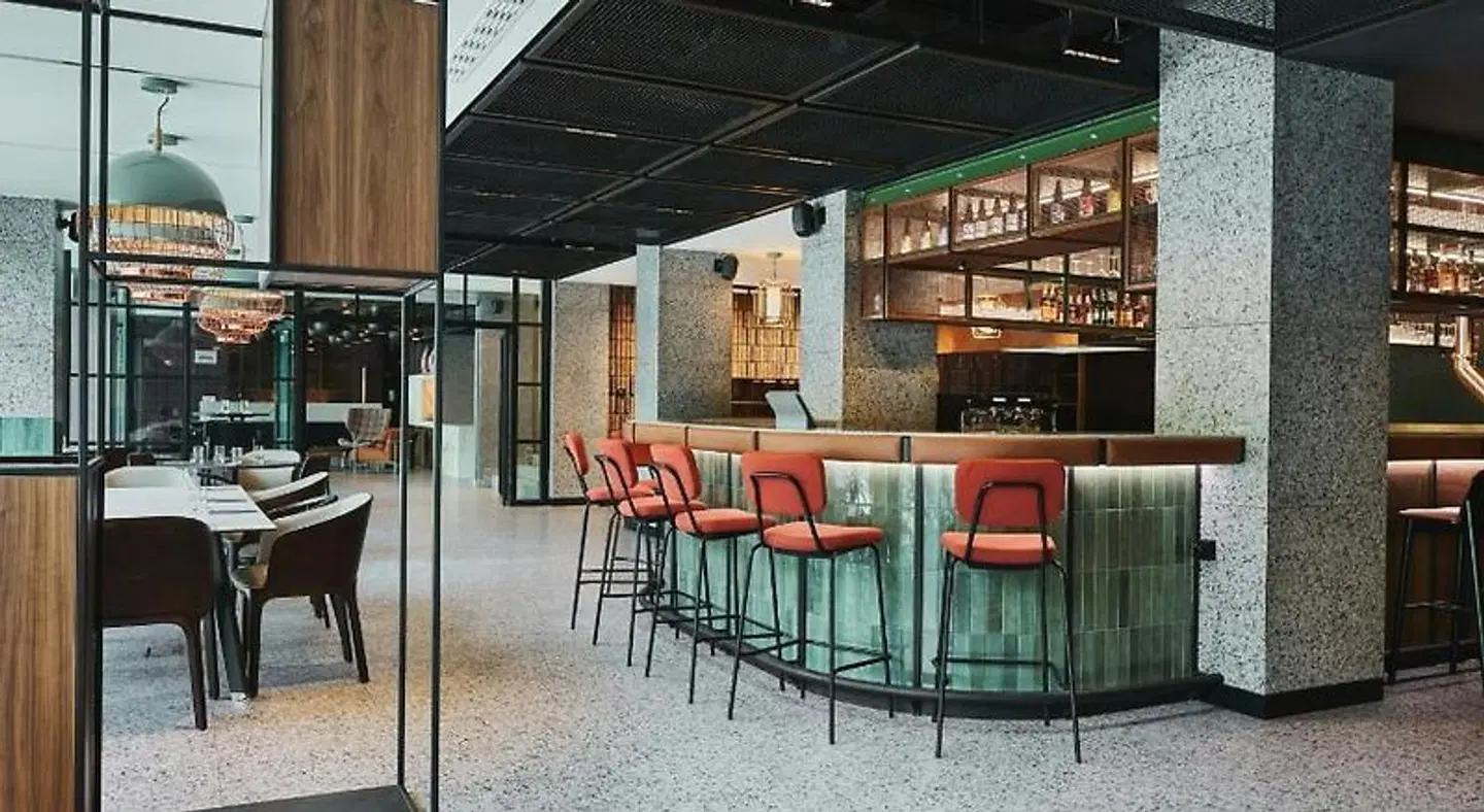 Four Points by Sheraton Wroclaw Bar