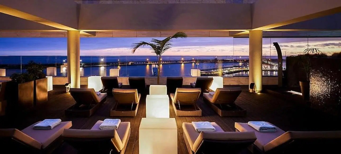 Octant Ponta Delgada Terrasse